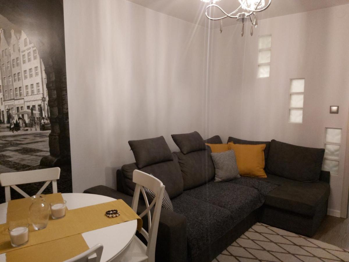 Appartamento Apartament Izba - Mieszkanie Na Doby Danzica Esterno foto